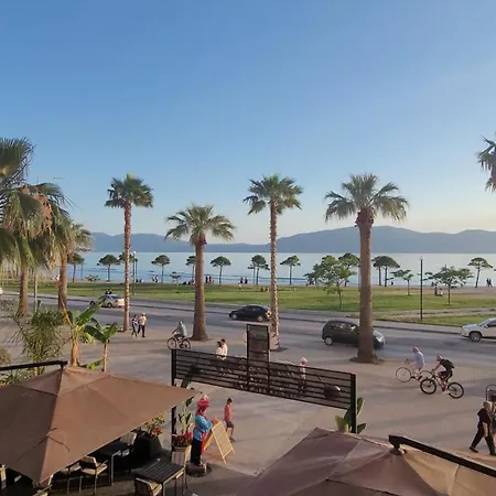 ホテル Haris Vlorë