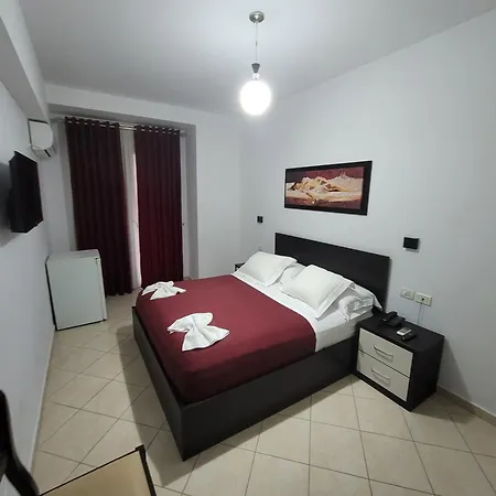 Haris Hotel Vlorë
