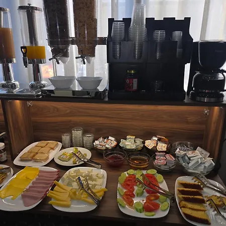 Haris 酒店 Vlorë