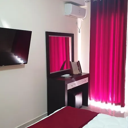 Haris Отель 3*